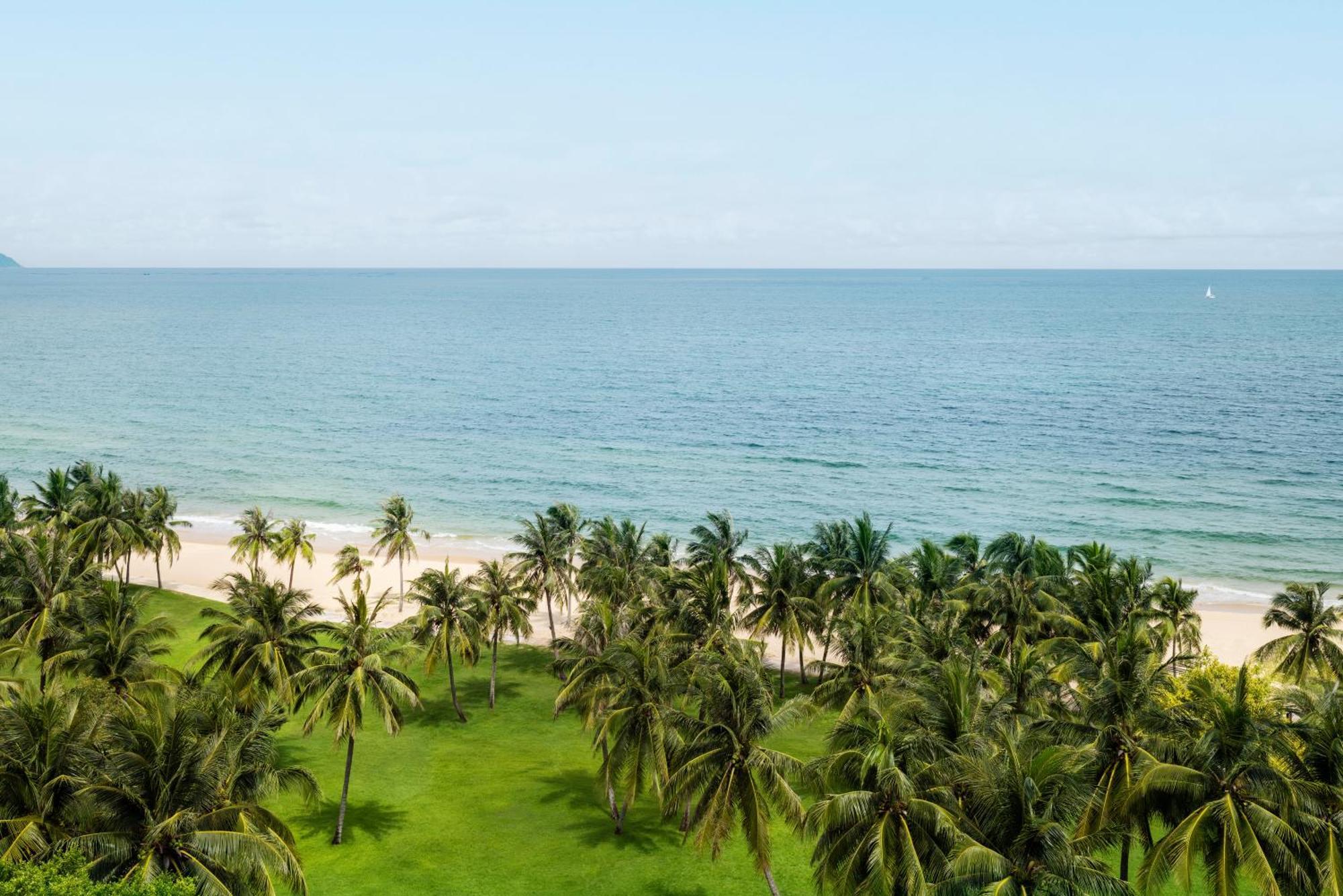 Raffles Hainan Clear Water Bay Lingshui  Exterior photo